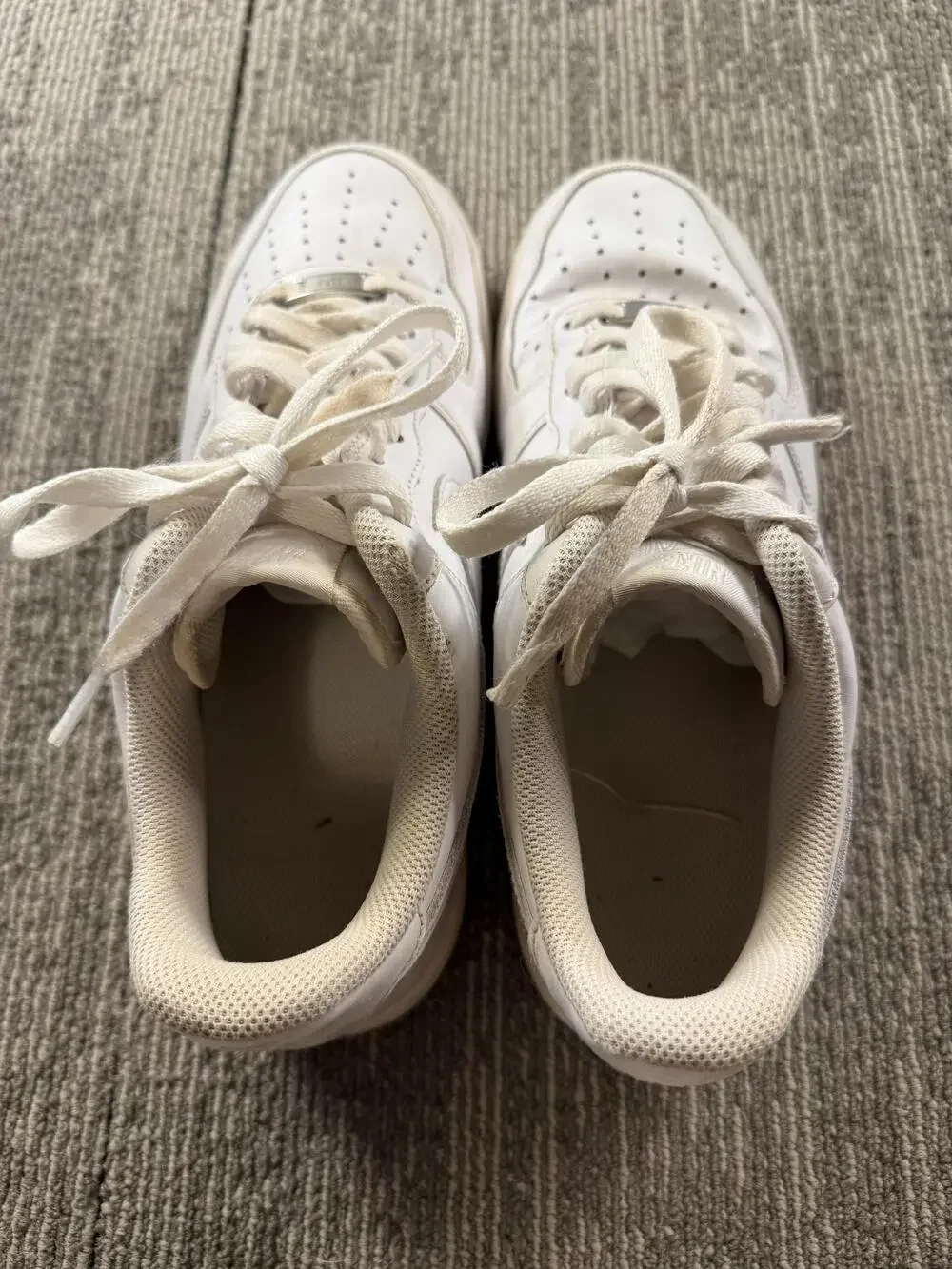Nike Air Force 1 '07 Shoes Mens Size 9.5 White Triple White Sneakers CW2288-111